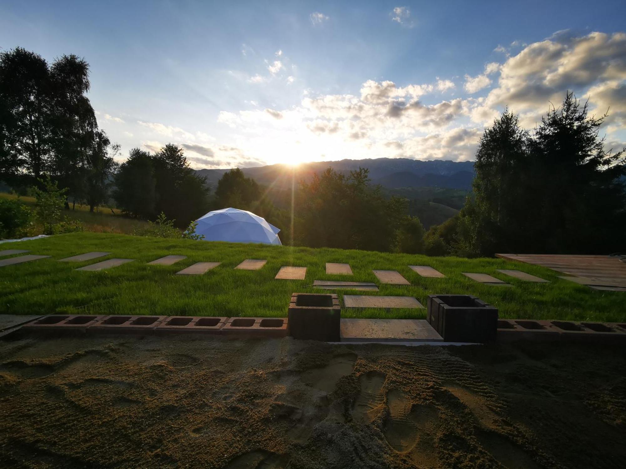 Drumu Carului Glamping Zazen酒店 外观 照片
